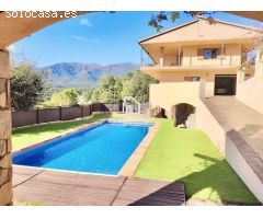 Chalet en Venta en Riells i Viabrea, Girona