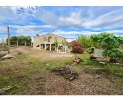 Chalet en Venta en Girona, Girona