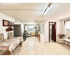 Chalet en Venta en Caldes de Malavella, Girona