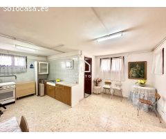 Chalet en Venta en Caldes de Malavella, Girona