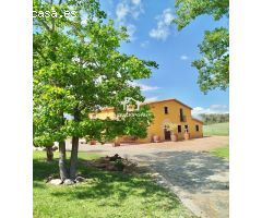 Casa de campo en Venta en Sils, Girona