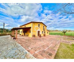 Casa de campo en Venta en Sils, Girona