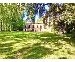 Chalet en Venta en Bescanó, Girona