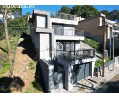 Chalet en Venta en Begur, Girona