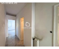 Piso en Venta en Girona, Girona