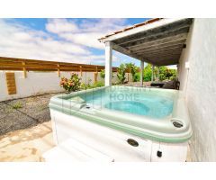 Villa de Lujo en Venta en Lajares, Las Palmas