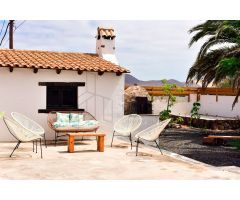 Villa de Lujo en Venta en Lajares, Las Palmas
