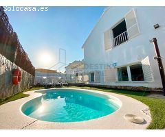 Villa de Lujo en Venta en Corralejo, Las Palmas