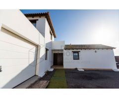 Chalet en Venta en Lajares, Las Palmas