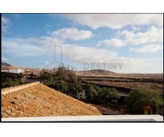 Chalet en Venta en Lajares, Las Palmas