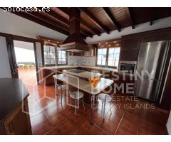 Villa de Lujo en Venta en Villaverde, Las Palmas