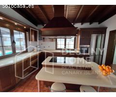 Villa de Lujo en Venta en Villaverde, Las Palmas