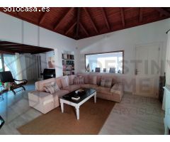 Villa de Lujo en Venta en Corralejo, Las Palmas