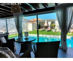Villa de Lujo en Venta en Corralejo, Las Palmas