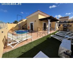 Villa de Lujo en Venta en Corralejo, Las Palmas