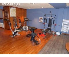 Chalet en Venta en Castell-Platja dAro, Girona