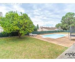 Chalet en Venta en Girona, Girona