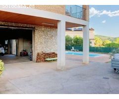 Chalet en Venta en Girona, Girona