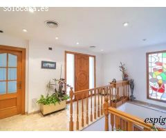 Chalet en Venta en Girona, Girona