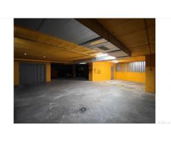 Garaje/Parking en Venta en Málaga del Fresno, Málaga