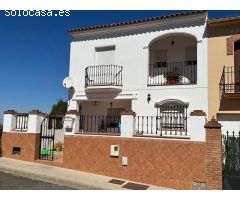 Chalet en Venta en Cortegana, Huelva