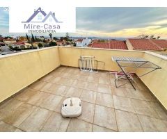 SE VENDE PAREADO ZONA EL OASIS