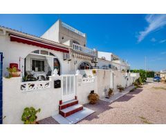 BONITA CASA ADOSADA DE 1 DORMITORIO EN EL CHAPARRAL, TORREVIEJA