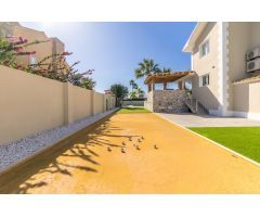 Chalet en Venta en Alfaz del Pí / LAlfàs Del Pi, Alicante
