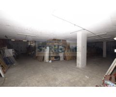 Amplio local en planta baja
