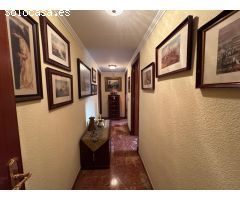 Amplio piso de 4 habitaciones en Avd Virgen del Carmen