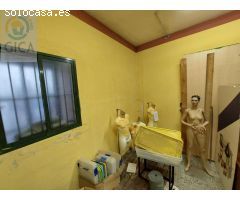 Fantástico local en pleno centro de Algeciras