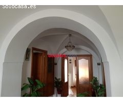 VENTA DE CASA CON COCHERA EN AÑORA