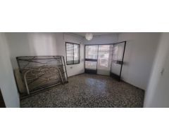 CASA Y  PISO EN VENTA