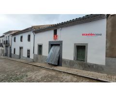 SE VENDE CASA PARA REFORMAR