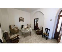 GRAN CASA EN VENTA EN HINOJOSA DEL DUQUE