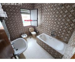 Se vende casa en esquina para reformar