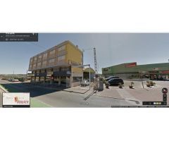EDIFICO CON NAVE INDUSTRIAL Y 6 PISOS