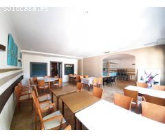 Restaurante a la venta en zona comercial de Las Marinas