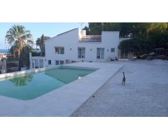 Moderno chalet con vistas al mar en zona La Florida