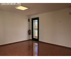 Local comercial situado en las marinas, sobre el Km 4