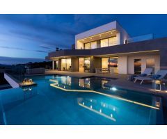 Villa de lujo en cumbres del sol