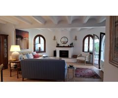 Chalet reformado en zona baja del Montgó