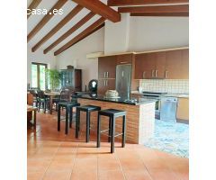 Venta de 1ª y 2ª planta de un edificio en casco urbano