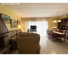 GRAN PISO DE 4 HABITACIONES!!