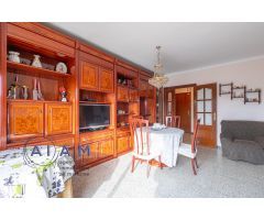 Piso de 4 habitaciones con vistas despejadas y sol