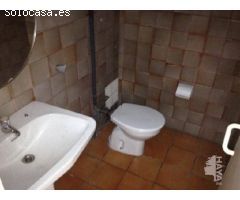 Local Comercial situado en Caldetes. IDEAL INVERSORES !