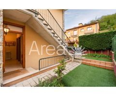 Exclusiva planta baja con JARDÍN y GARAJE  privado, y vistas espectaculares en Ribes de Freser