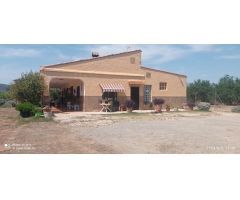 Chalet en Venta en Canals, Valencia