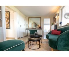 ATICO CON ASCENSOR  TERRAZAS Y VISTAS AL MAR EN VENTA EN SITGES ZONA SAN SEBASTIAN
