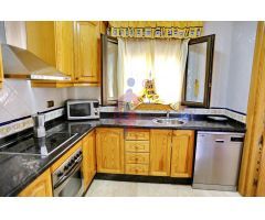 Increíble chalet a 150m de la playa Moncayo con 5 dormitorios y vistas panorámicas!